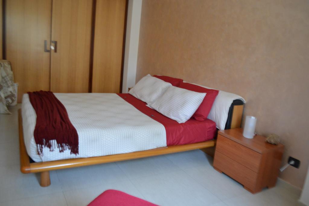 Roma Eur Bed & Breakfast Værelse billede